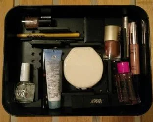 Poke-a-dot Cosmetics Organizer